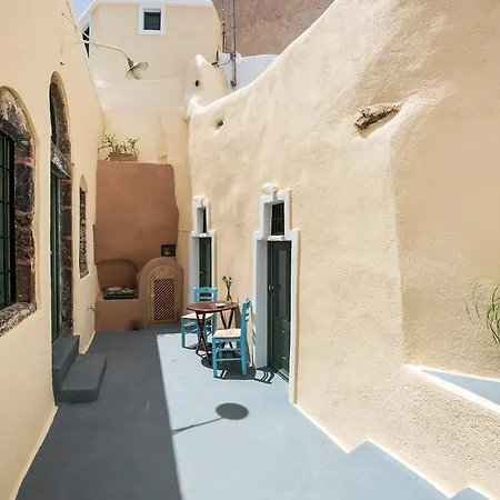 Erofili House Fira (Santorini)